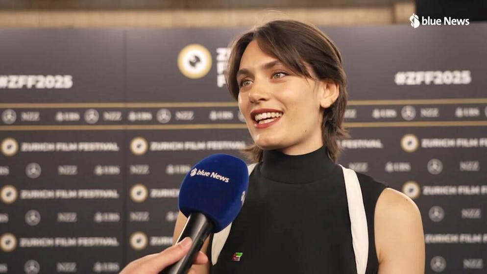 Swiss acting star. Ella Rumpf lives out of a suitcase - and can 