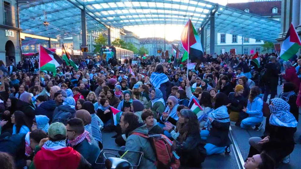 Several hundred people demonstrated in Bern for the release of the members of the Gaza aid flotilla.