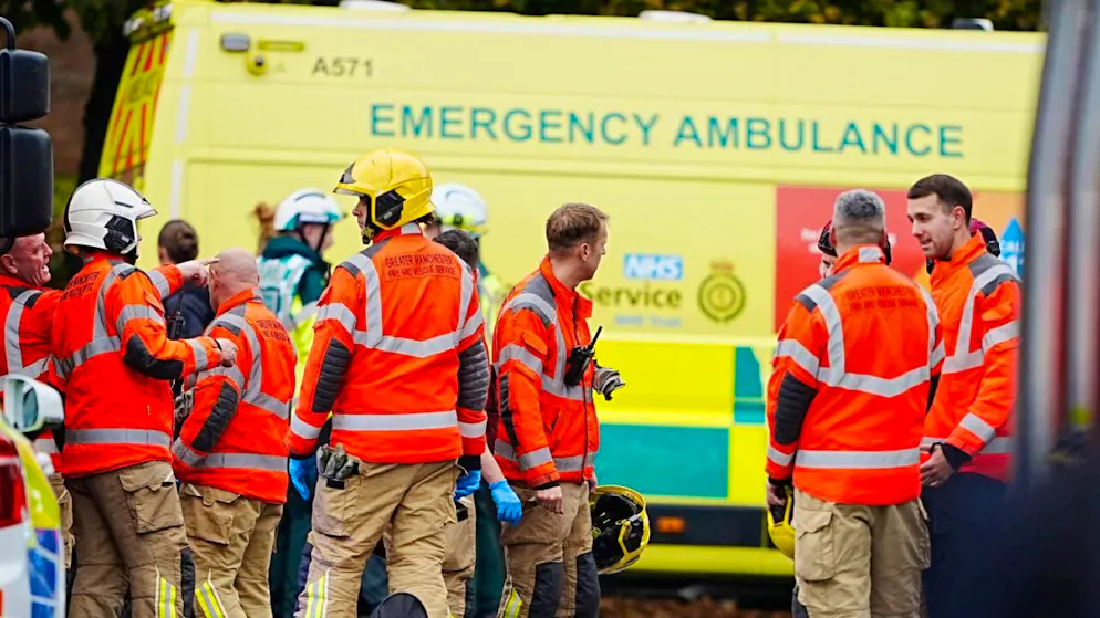 Servizi di emergenza nel quartiere di Crumpsall.
