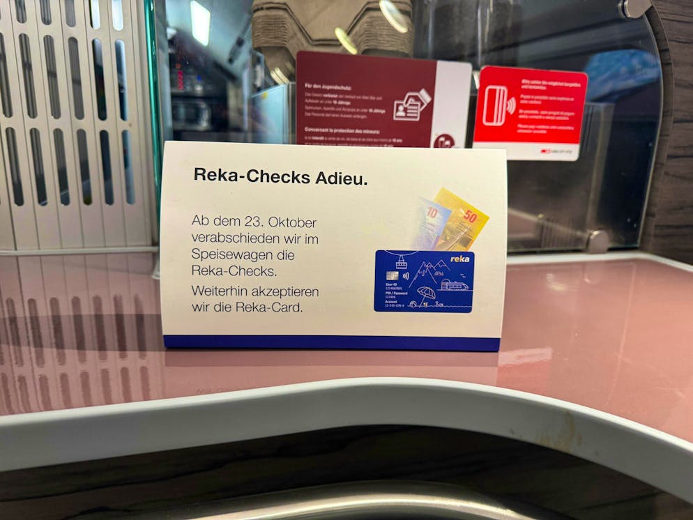 I possessori di Reka-Check potranno utilizzarli solo nel ristorante del treno per tre settimane.