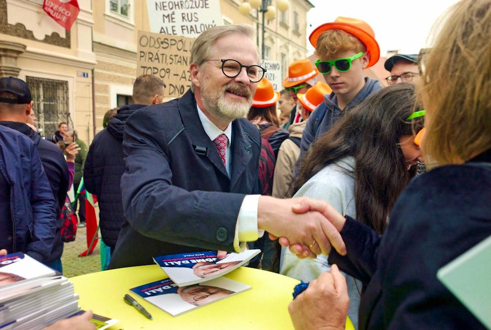 Election earthquake in the Czech Republic: Babis makes a comeback - Gallery. Czech Prime Minister Petr Fiala canvasses for votes during a campaign appearance in the Unesco World Heritage town of Kutna Hora, around 60 kilometers east of Prague. (archive picture)
