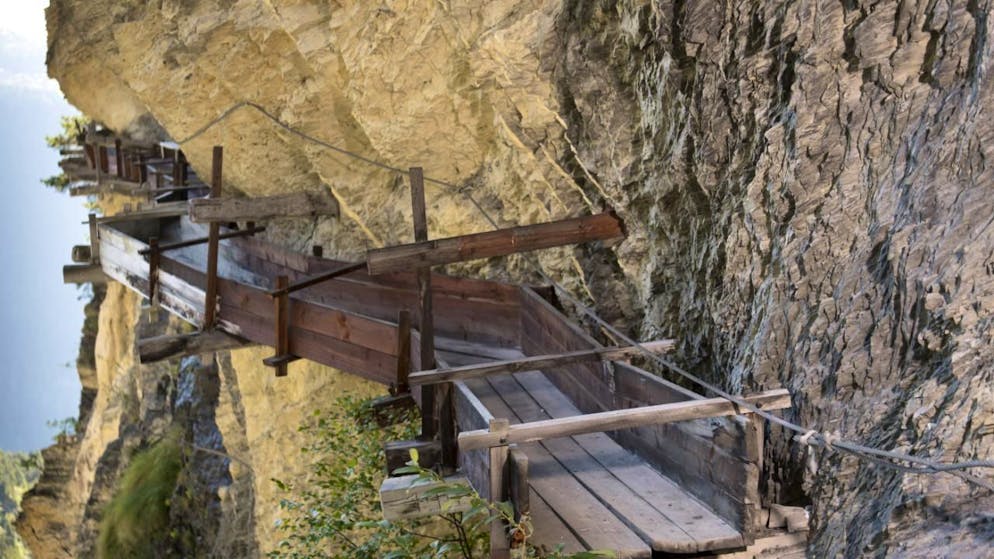 Ayent, ici avec le grand bisse, accueille samedi prochain la troisième Journée internationale de l'irrigation traditionnelle (archives).
