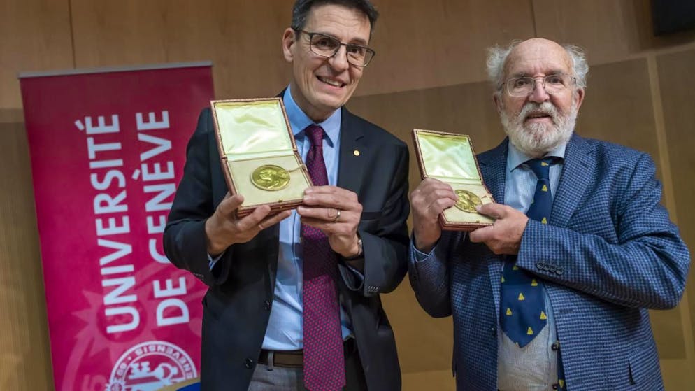 En 2019, les deux astrophysiciens Didier Queloz et Michel Mayor sont récompensés par le prix Nobel de physique, près de 25 ans après leur découverte de la première planète en dehors du système solaire (archives).