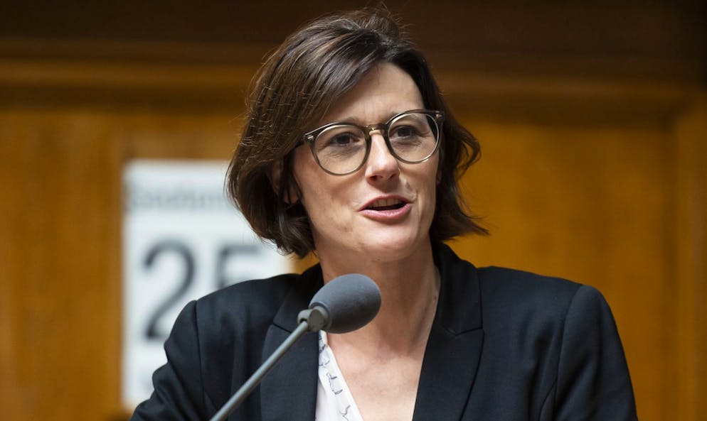 Die Zürcher SP-Nationalrätin Céline Widmer spricht während der Herbstsession der Eidgenössischen Räte im September 2024 in Bern. (Archiv)