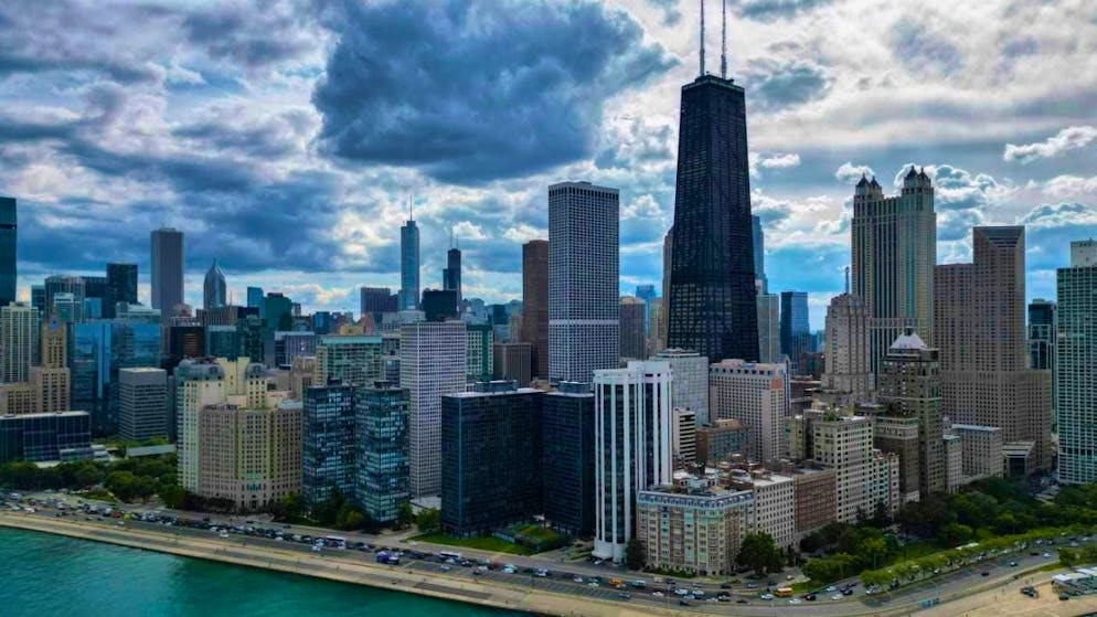ARCHIVE - The Chicago skyline. Photo: Erin Hooley/AP/dpa/archived image