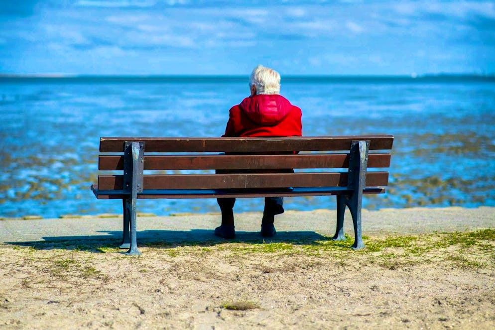 Die extreme Einsamkeit älterer Menschen hat in acht Jahren um 150% zugenommen (Bild zur Veranschaulichung).