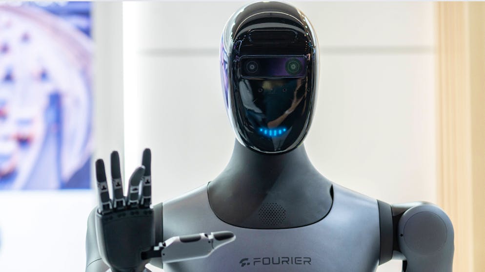 Contro gli umani. Shock nell'IA: modelli pronti a ricattare o a uccidere se minacciati di essere disattivati