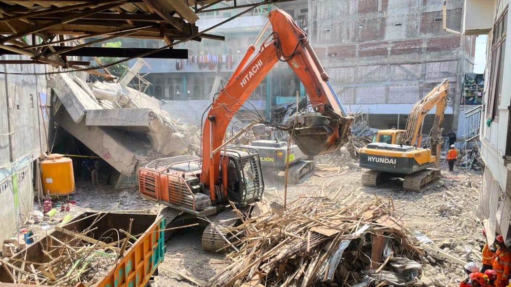 Die Angehörigen der mutmasslich Verschütteten hatten dem Einsatz von schwerem Räumgerät zugestimmt. (Archivbild)