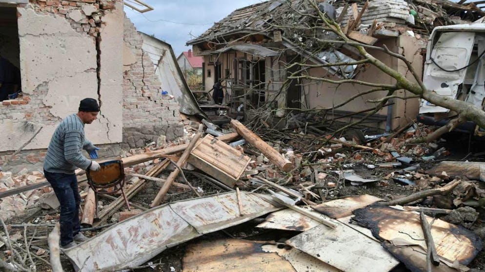 Les drones russes ont causé d'importants dégâts le week-end dernier en Ukriane. Le président Zelensky a critiqué neuf pays dont la Suisse (archives).