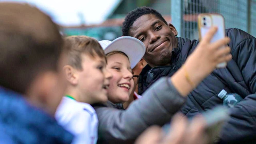 Positive energy in the national team: Breel Embolo and Co. are having fun in St. Gallen