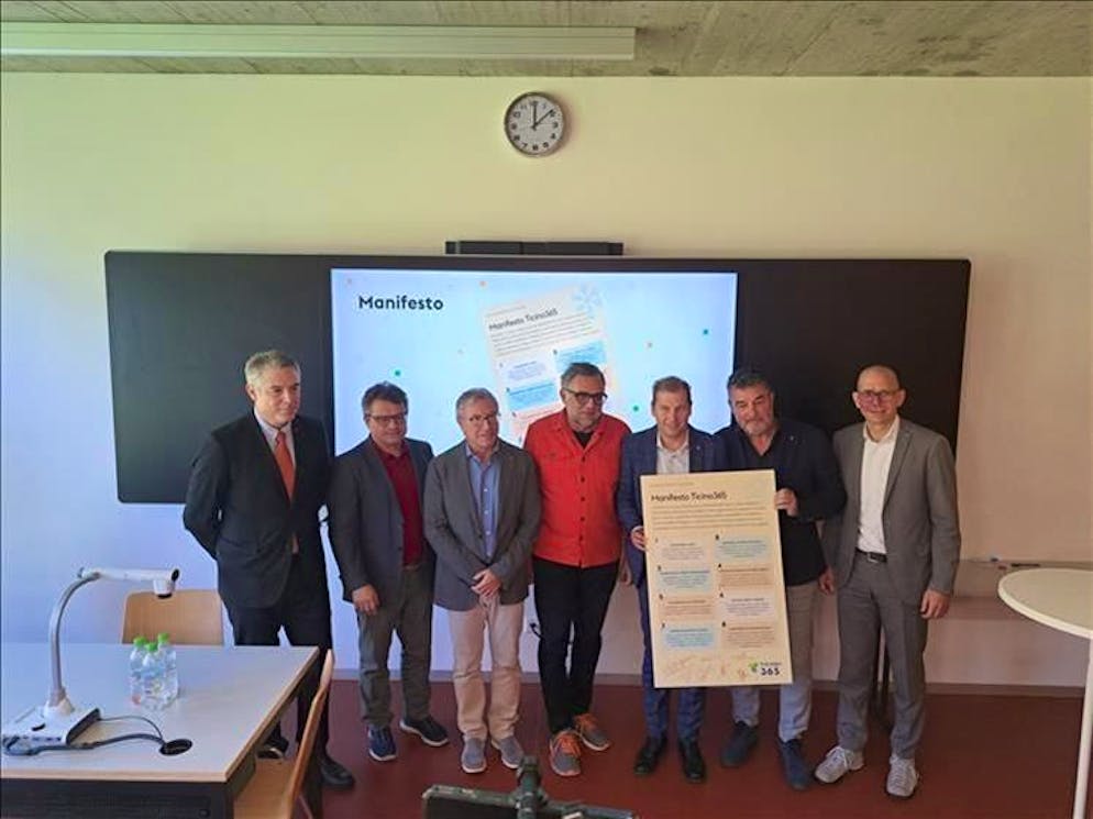 I partecipanti alla presentazione del progetto Ticino 365
