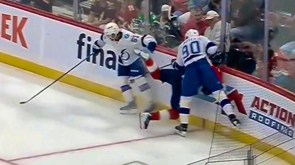 «C'était un massacre». Un match test de NHL dégénère : un Suisse suspendu et amendé