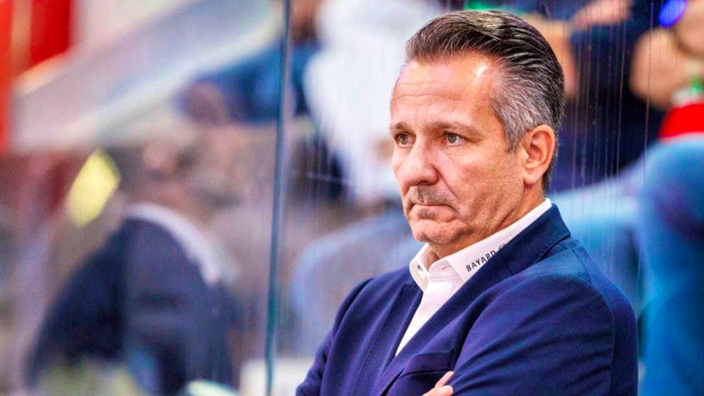 Defeats for ZSC and EV Zug - Gallery. Head coach Marco Bayer conceded a home defeat with the ZSC Lions