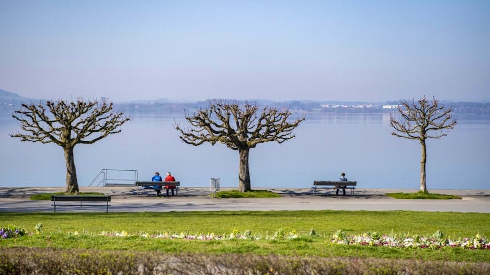 Der Kanton Zug budgetiert für 2026 einen Überschuss von 370 Millionen Franken. Im Bild der Zugersee. (Archivbild)