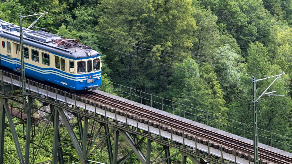 Eine der fünf besten Herbstzugreisen in Europa bietet die Centovalli-Bahn im Tessin. Zu dieser Einschätzung kommt die renommierte "New York Times". (Archivbild)