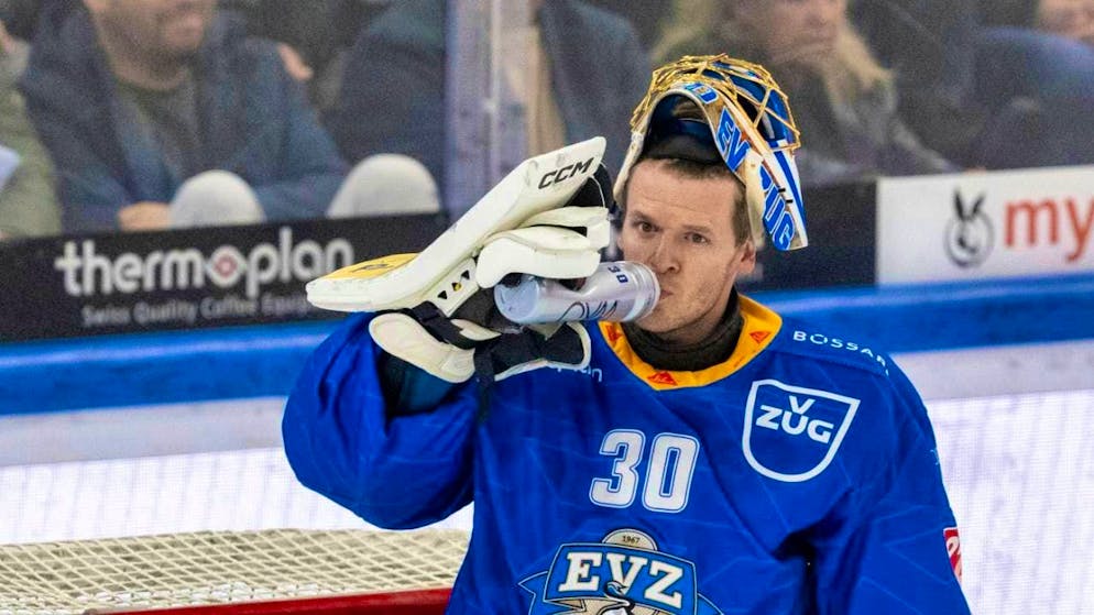 Defeats for ZSC and EV Zug - Gallery. Zug's goalie Leonardo Genoni was only beaten once, but that was enough for the Finns to win