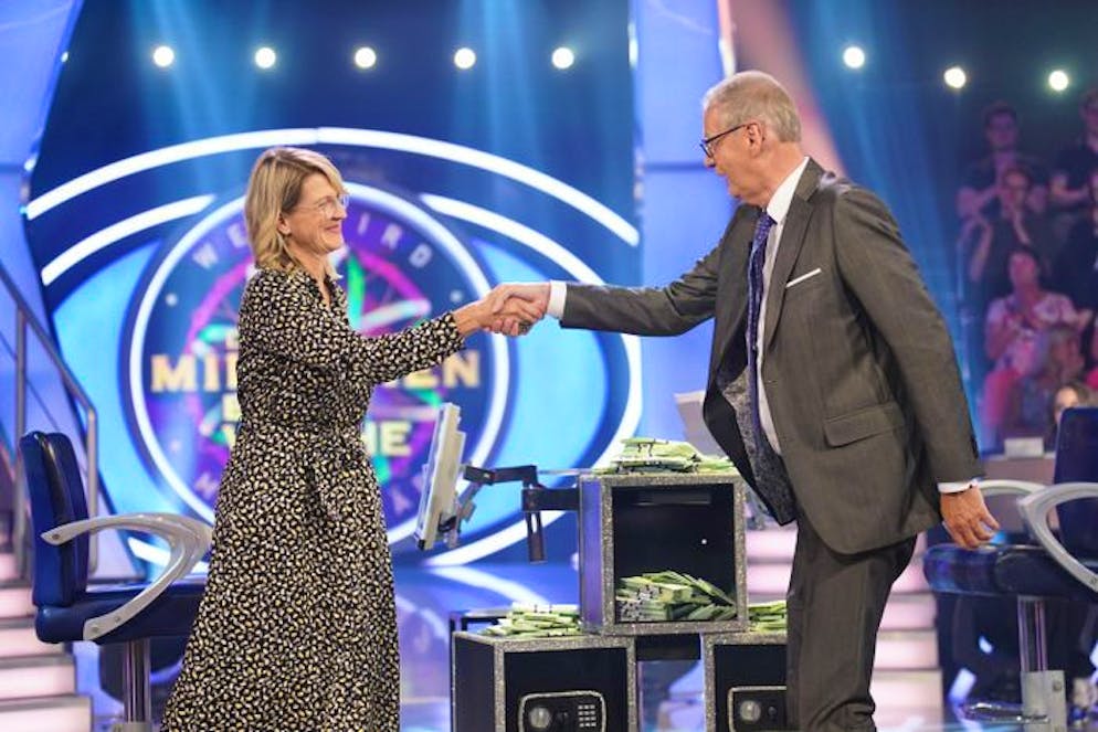 «WWM»-Kandidatin zockt aus Versehen weiter. Zu risikofreudig ist Evi Kienberger, die zurück auf 500 Euro fällt.