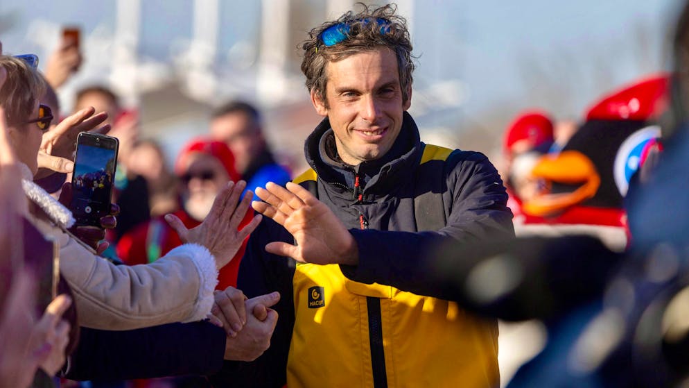 «J’ai eu ce truc-là à 39 ans». Charlie Dalin a gagné le Vendée Globe atteint d’un cancer rare !
