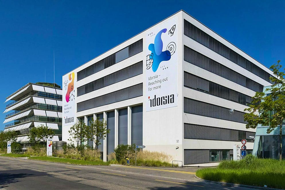 Like a "phoenix from the ashes" - this is how the "NZZ" describes the biotech company Idorsia.