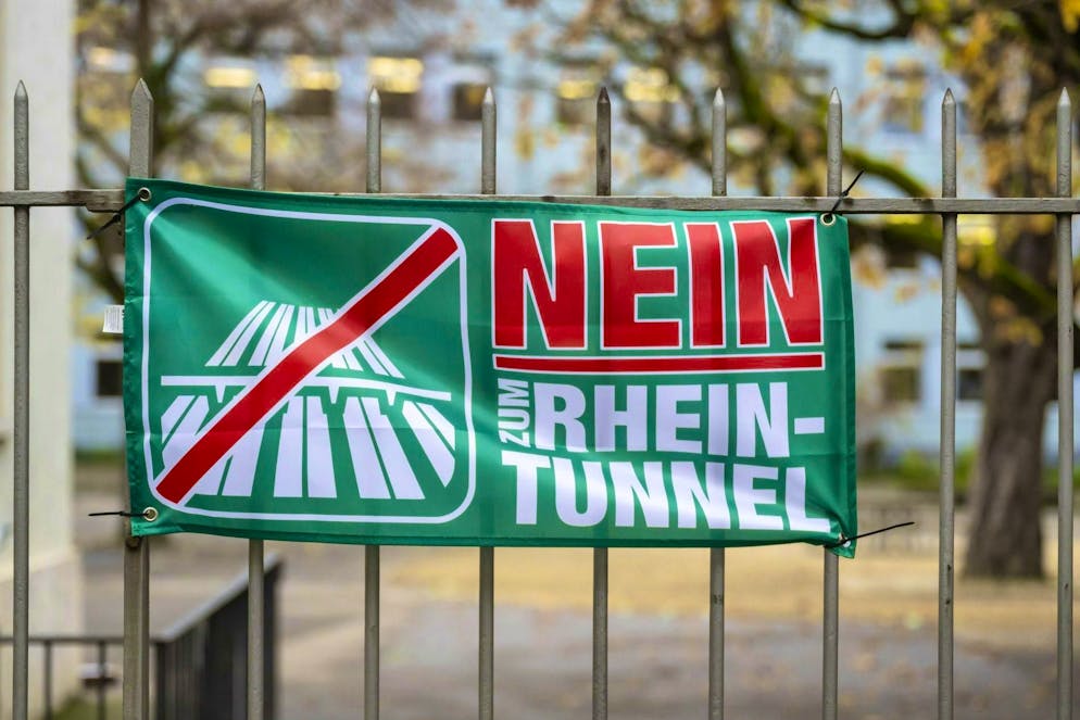 The people rejected highway expansion projects such as the Rhine Tunnel last year.