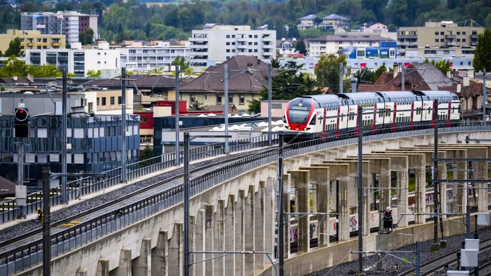 Les infrastructures ferroviaires auront un tout autre visage d'ici 2045 (ici illustration avec le tronçon Renens-Prilly).