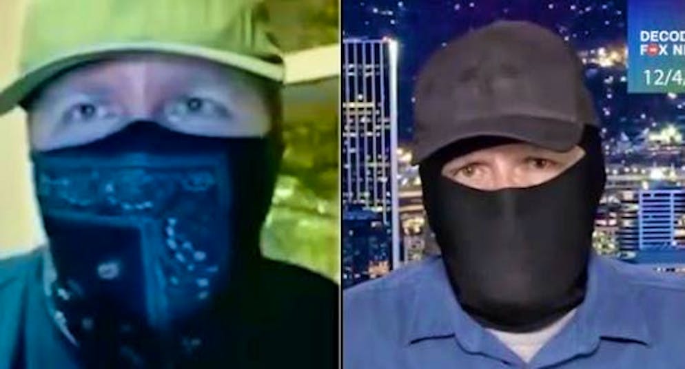 Les deux hommes ont l'air presque identiques - une coïncidence ?