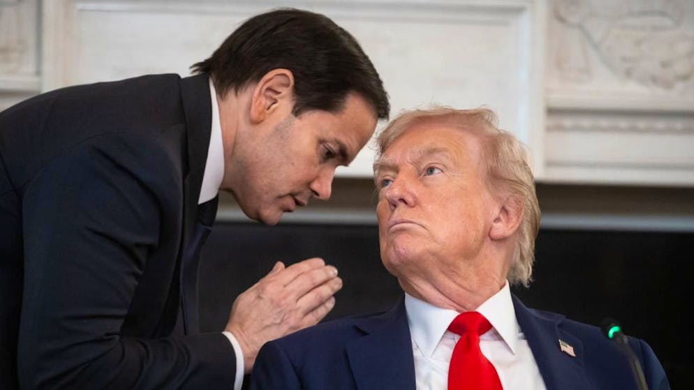 Medio Oriente. Trump: «Israele e Hamas hanno raggiunto l'accordo sulla prima fase per la pace a Gaza»