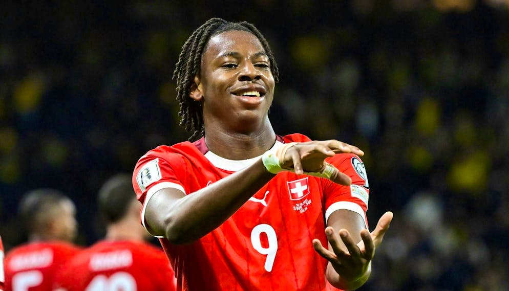 Johan Manzambi decides the game for Switzerland.