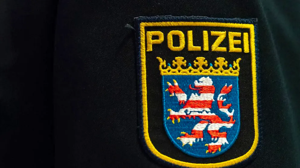 La polizia dell'Assia è sulle tracce dell'assalitore.