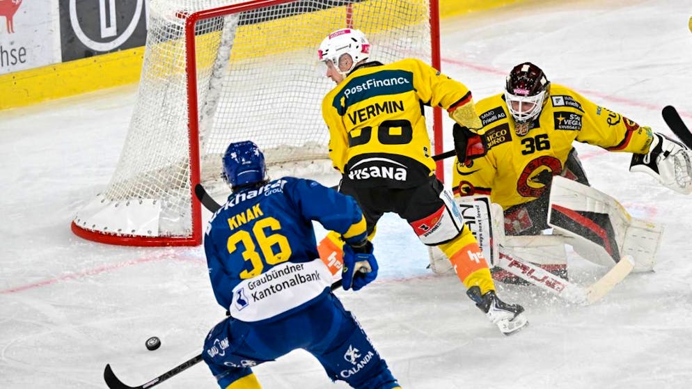 Simon Knak trifft für den HCD