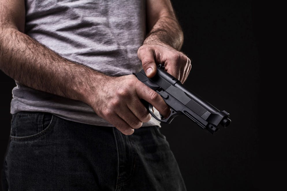 Les malfaiteurs se divisaient en petits groupes pour commettre des braquages, principalement contre des stations-service dans la région de Balerna. (image d'illustration)