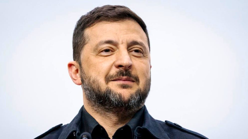 Guerra in Ucraina. Zelensky sente ancora Trump e Macron: «Servono missili»