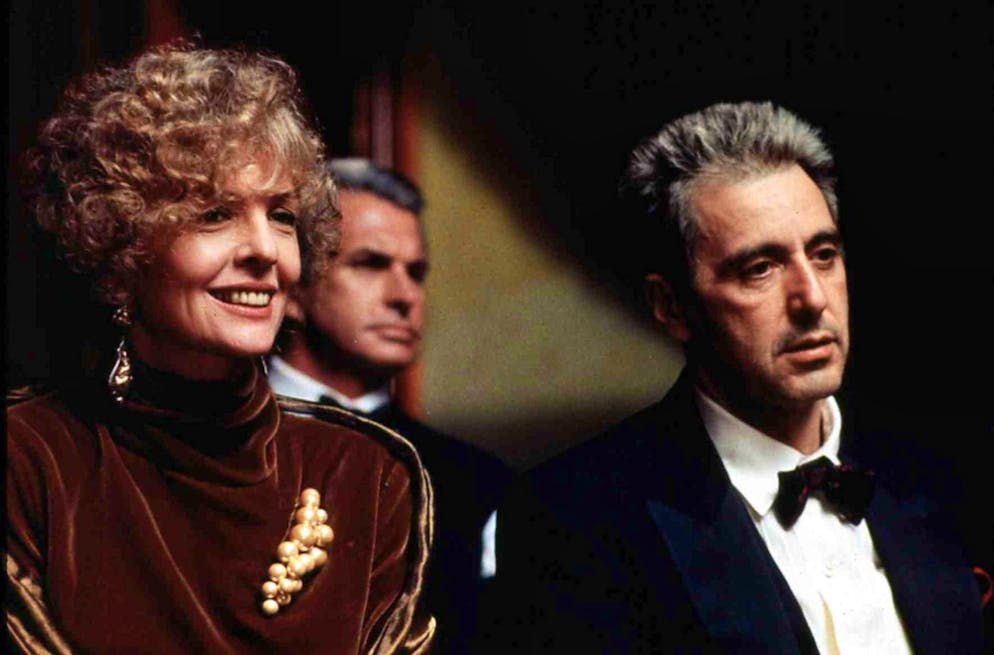 Keaton. Diane Keaton, George Hamilton, Al Pacino dans «Le parrain».