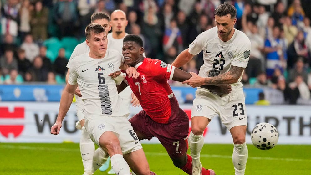 Die Schweizer Offensive um Breel Embolo rieb sich am slowenischen Bollwerk auf.
