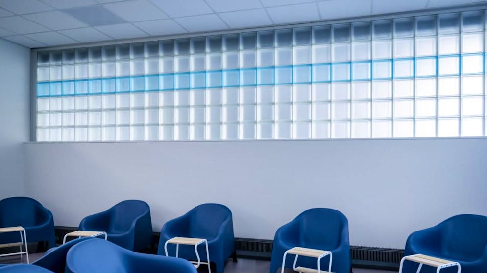 L'antenne de l'Espace de consommation sécurisée (ECS) (ici la salle de repos présentée lors d'une visite de presse) a ouvert à la Riponne, au coeur de Lausanne, à fin mai 2024 (archives).