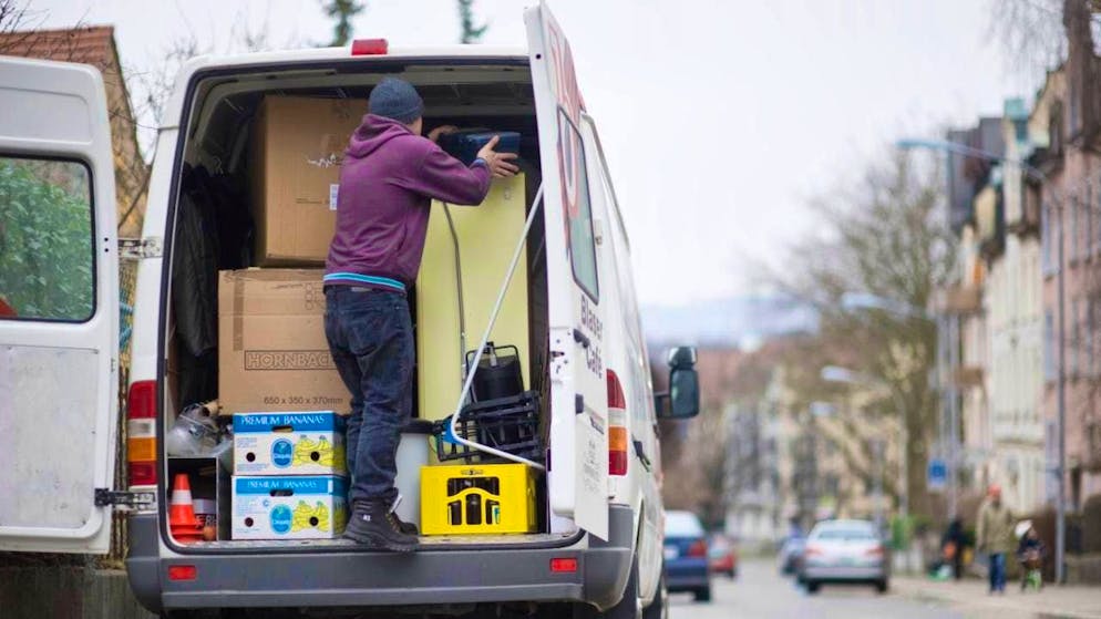 At the age of just under 23, half of the Swiss population has moved out of their parents' home. (symbolic image)