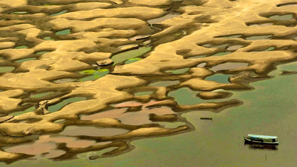 Le barriere coralline sono quasi perdute, l'Amazzonia sta vacillando: i ricercatori avvertono di effetti domino che potrebbero cambiare in modo irreversibile le nostre vite e la natura. (immagine d'archivio)