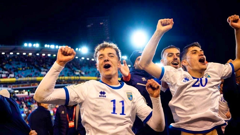 The great joy of the Kosovo players after the victory in Gothenburg