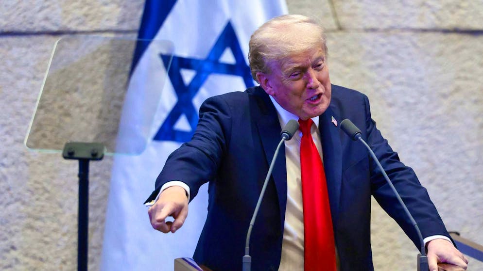 Mega discorso alla Knesset. Trump ha parlato per 68 minuti al Parlamento israeliano, ma ha tralasciato un punto cruciale