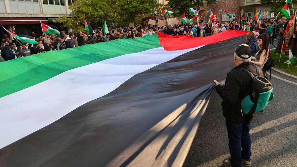 Italie - Israël. Avant le coup d’envoi, Udine se transforme en scène de protestation