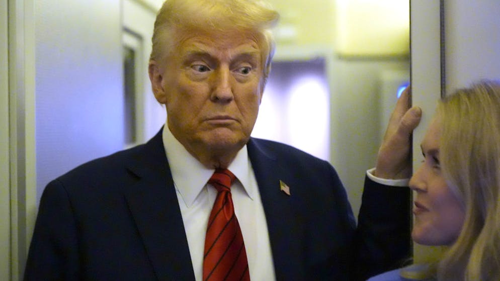 Insider enthüllen. So kam es wirklich zu Trumps Russland-Wende