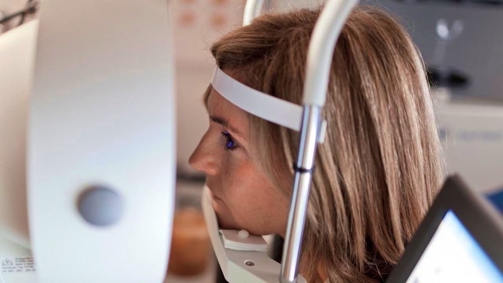 Ist die Hornhaut des Auges beschädigt, kann das zu starken Seheinschränkungen bis hin zur Erblindung führen. (Symbolbild)