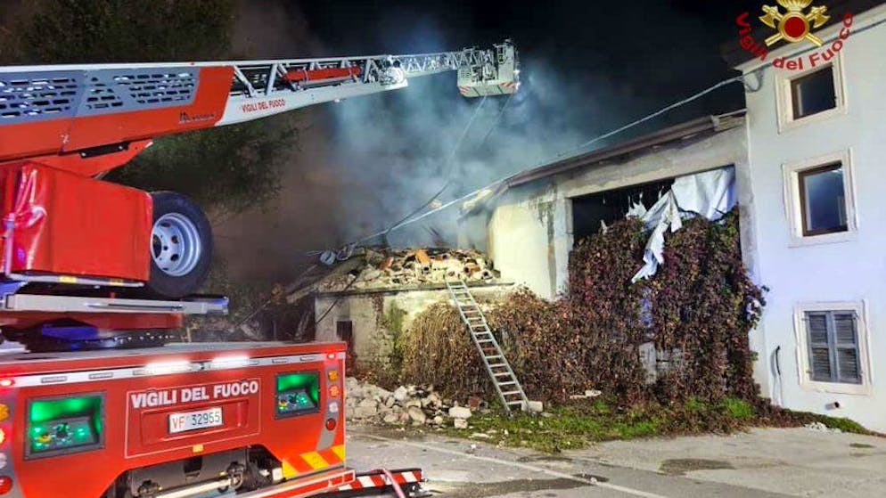 In provincia di Verona. Esplosione durante lo sgombero di un casolare, 3 carabinieri morti e numerosi altri feriti