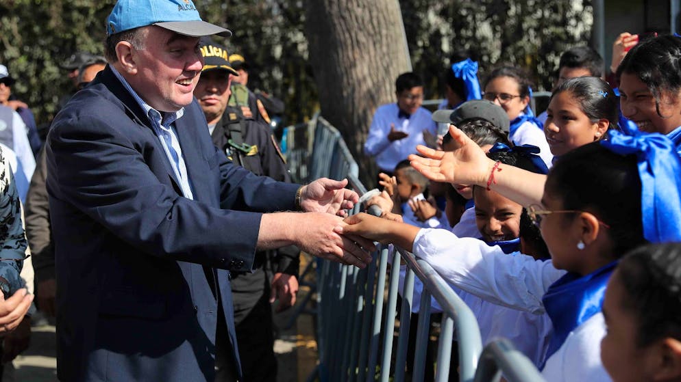 Pérou. Le maire de Lima se présente à la présidentielle