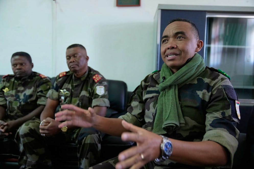Le colonel Michael Randrianirina, commandant de l'unité militaire CAPSAT, lors d'une interview avec l'Associated Press à Antananarivo, Madagascar, mercredi 15 octobre 2025. (Archives)