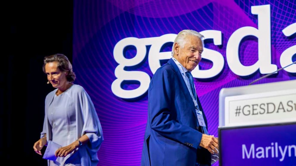 La nouvelle directrice générale de l'Anticipateur de Genève pour la diplomatie scientifique (GESDA) Marilyne Andersen et son président Peter Brabeck-Letmathe relèvent le moment important pour la science dans le monde.