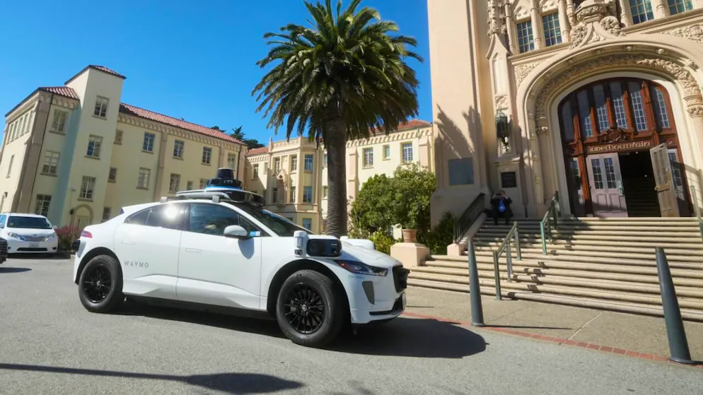 Launch in London. Waymo robotaxis on their way to Europe