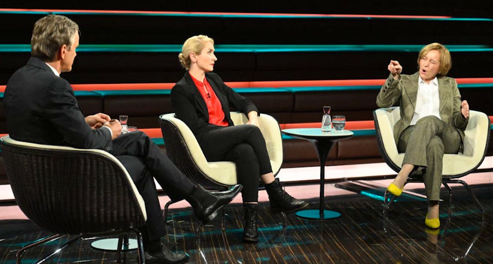 AfD-Politikerin Beatrix von Storch (rechts) kritisierte die ständigen Ordnungsrufe, die die AfD seit März im Bundestag kassiert, als «einseitig».