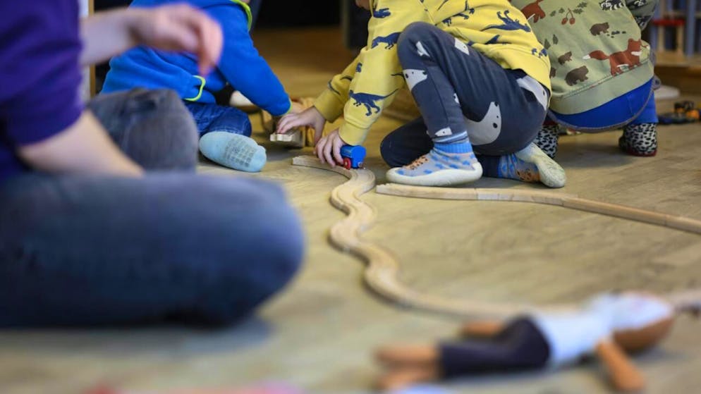 Certaines familles dans le besoin recevront jusqu'à 210 francs de plus cette année qu'en 2024. (image d'illustration)