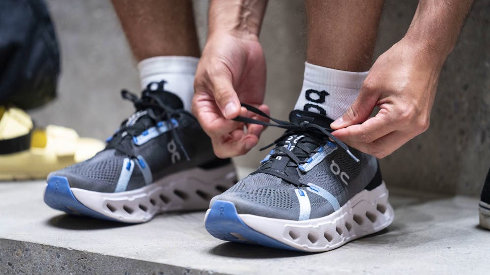 Einige Käufer in den USA finden die Schuhe des Schweizer Herstellers On unzumutbar – und verklagen die Firma auf Schadenersatz.